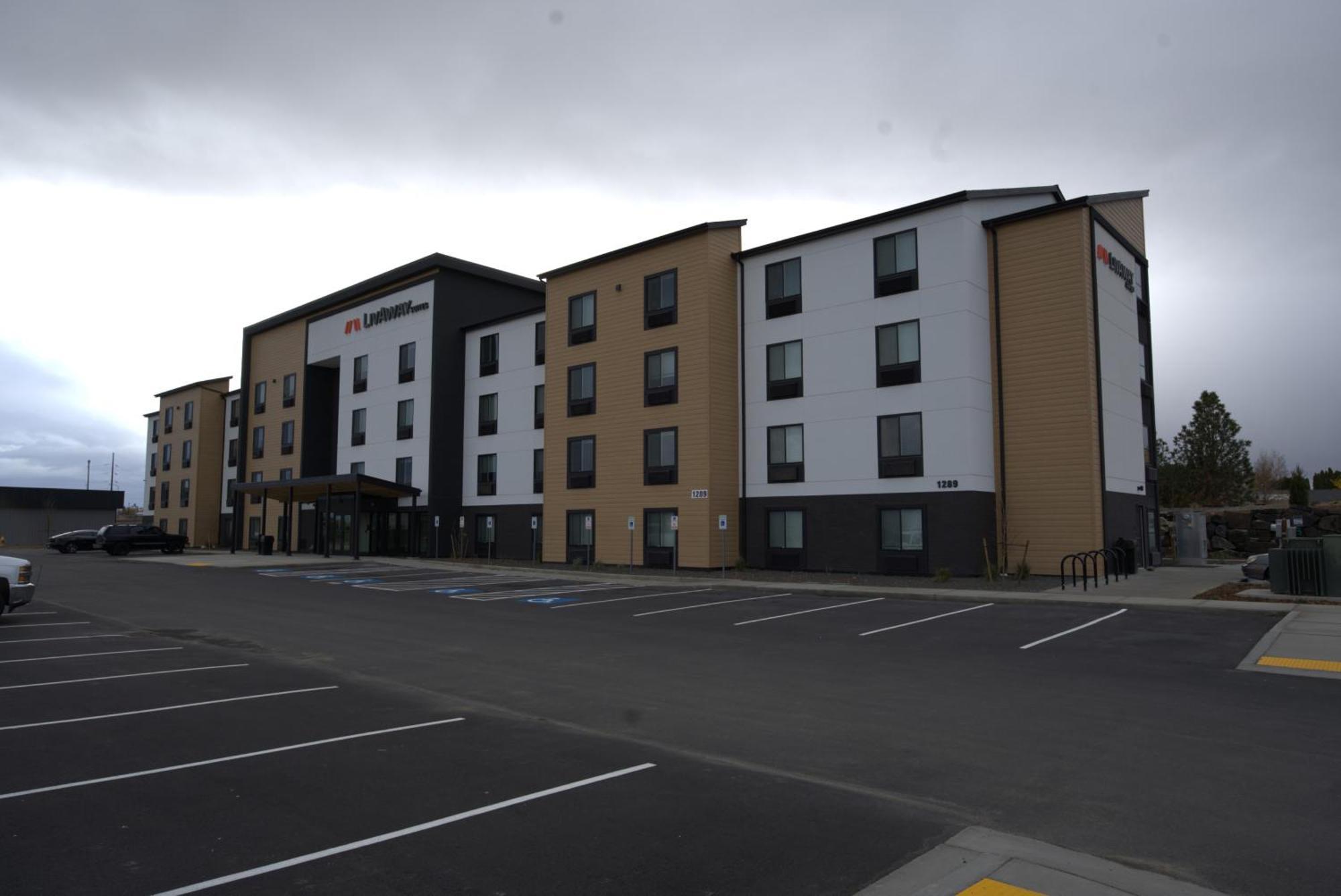 Livaway Suites Tri-Cities-ริชแลนด์ ภายนอก รูปภาพ